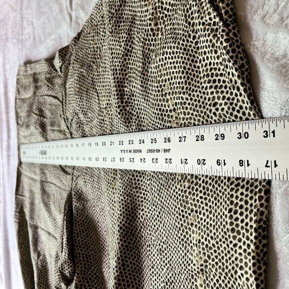 Avenue Womens Snakeskin Bermuda Shorts Size 32 Brown Linen Blend Embroidered Hem - Picture 7 of 13